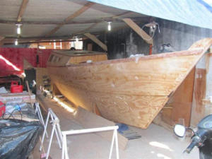 Tiki 30 hull under construction